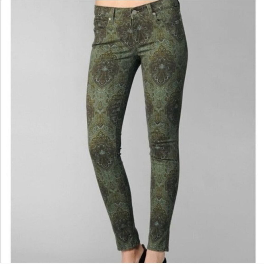 Paige Verdugo Retro Y2K 70's Paisley Maximalist Eclectic Nostalgic Jeans Size 28
